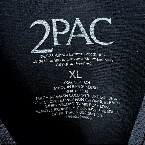 2PAC Men's Black Crew Neck T-Shirt w Graphic Logo/Photo of TUPAC Trust Nobody XL - Picture 3 of 5